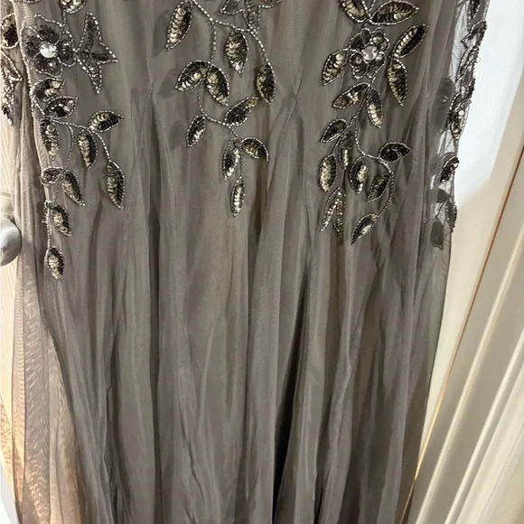 Adrianna Papell Brown Evening Gown - Picture 8 of 17